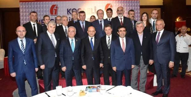 Kocaeli vergi rekortmenleri ödüllerini aldı