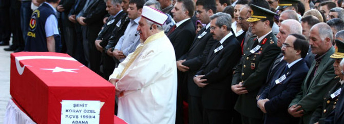 Şehitlerimizi uğurluyoruz