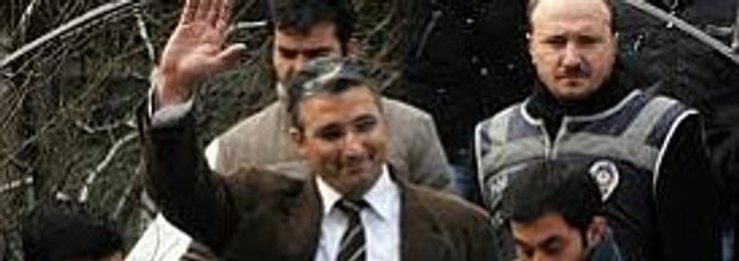 İkinci kez hakim karşısındalar