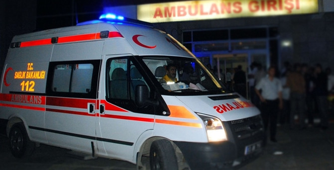 Bitlis'te çatışma: 3 polis yaralı