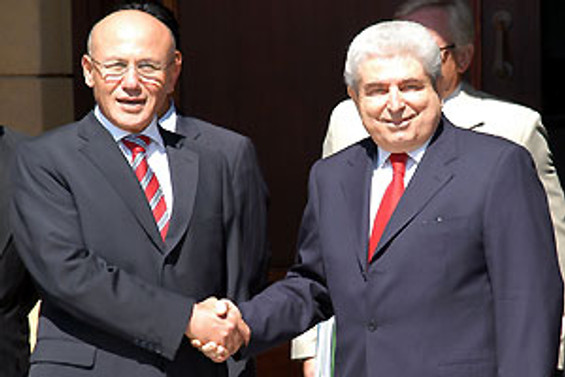 Talat ve Hristofyas görüşmeden önce bir araya geldi