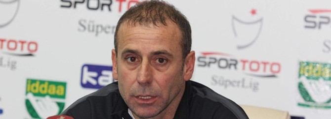 Abdullah Avcı istifa etti