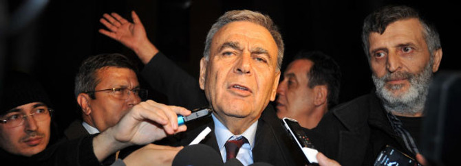 Örgüt kurup yönetmekle suçlanıyor