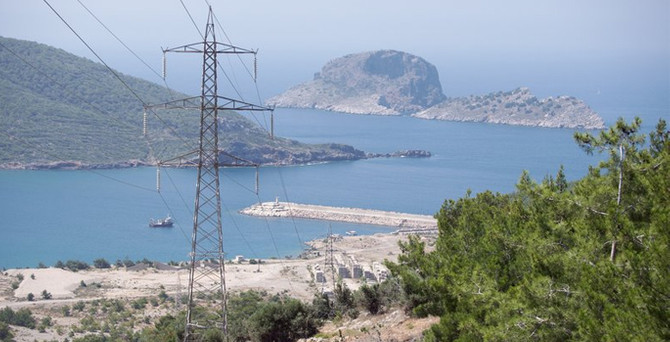 Ruslar Akkuyu'ya ortak arıyor