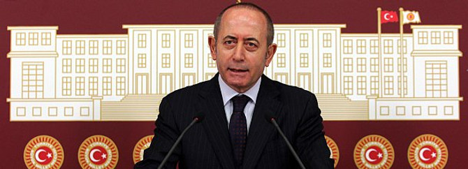 Basın kartı sorunu kanun teklifi oldu