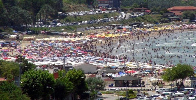 Istanbul Da Plajlar Doldu Tasti Gundem Haberleri