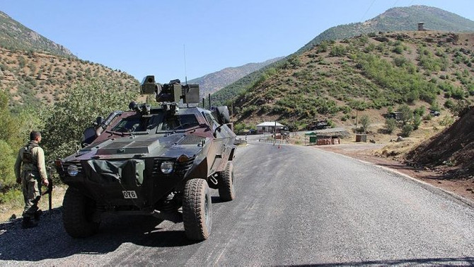 Tunceli'de, bomba yüklü araçla karakola saldırı
