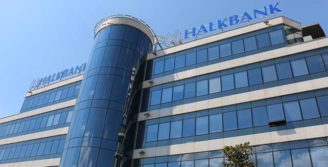 Halkbank'tan 886 milyon TL kâr