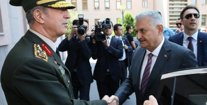 Başbakan'dan Genelkurmay'a ziyaret