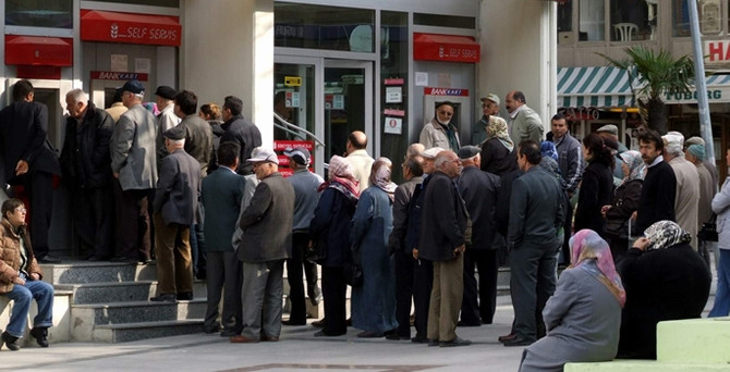 TESK: 90 bin Bağ-Kur'lu emeklilik bekliyor