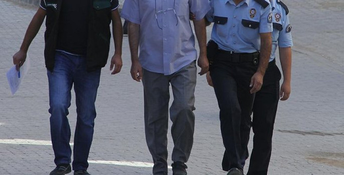 Cumhuriyet Savcısı Suriye sınırında yakalandı