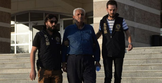 Yurt dışına kaçmak isterken yakalandı