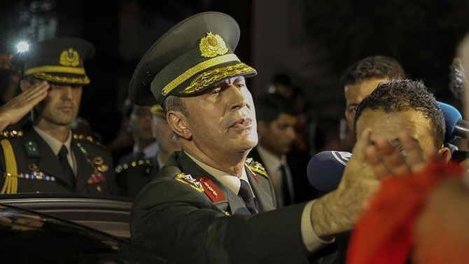 Akar'dan şehit astsubay Halisdemir'in ailesine ziyaret