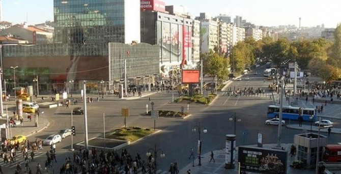 Kızılay Meydanı'nın ismi değişti