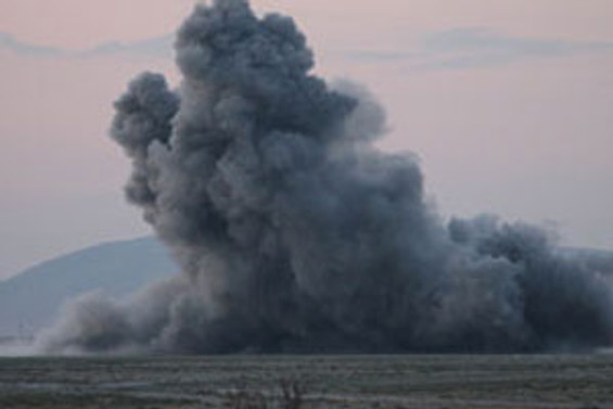 Pakistan'da bombalı saldırı: 11 ölü