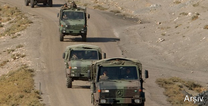 Siirt'te askeri araç devrildi: 1 şehit, 2 yaralı