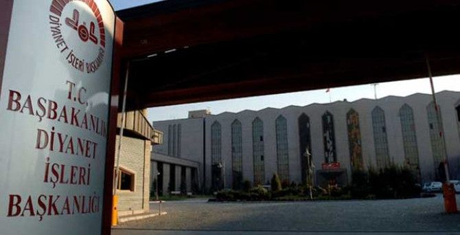 Diyanet'te 3 bin 672 kişi uzaklaştırdı