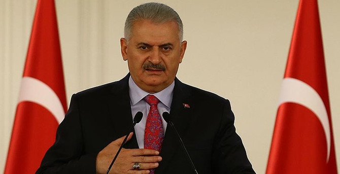 'İstiklali 1 dolara satanlara geçit vermeyeceğiz'