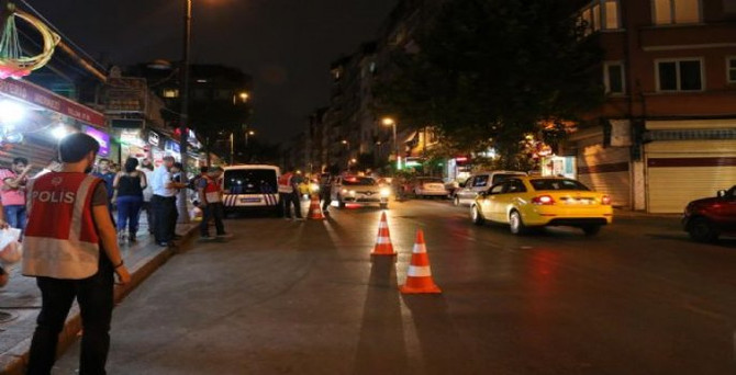 İstanbul'da aranan 111 kişi gözaltına alındı
