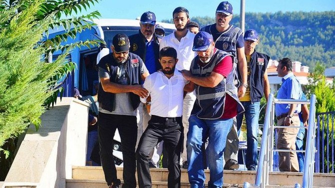 Marmaris'teki darbecilerin 11'i daha tutuklandı