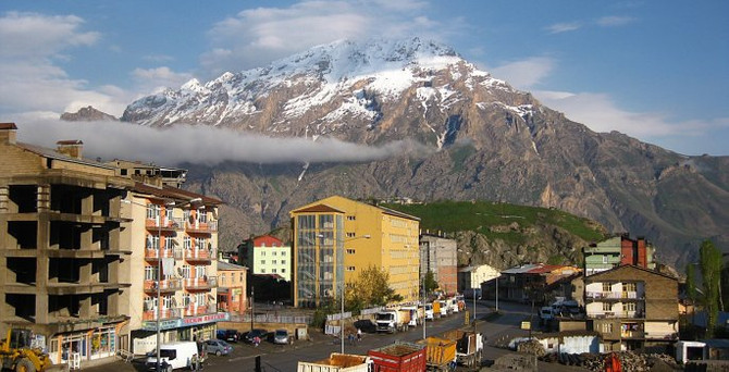 Hakkari ve Şırnak il kalacak