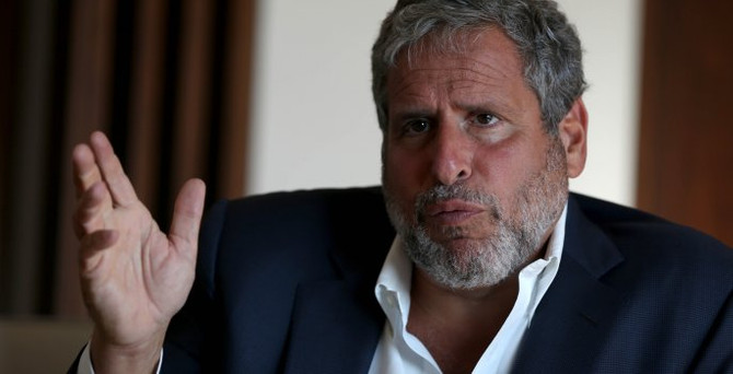 'Gülen'i yönlendiren bir 'abi' olduğunu düşünüyorum'