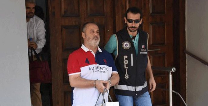 Gözaltına alınan işadamları adliyede