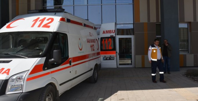 İlçe Emniyet Müdürlüğü'ne havanlı saldırı