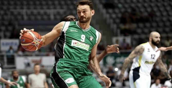 Darüşşafaka Doğuş, Semih Erden'in sözleşmesini uzattı
