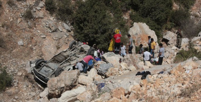 Hatay'da minibüs devrildi: 8 ölü