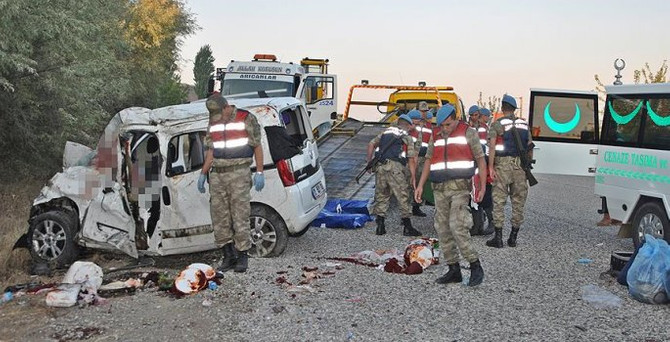 Adıyaman'da feci kaza: 7 ölü