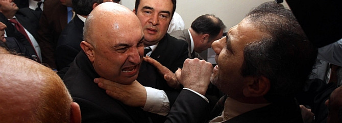 CHP 4+4+4 için suç duyurusunda bulundu