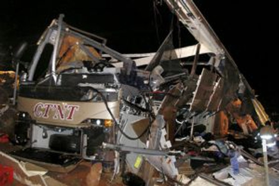 İran'da trafik kazası: 16 ölü, 11 yaralı