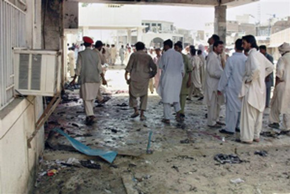 Pakistan'da hastanede patlama: 23 ölü