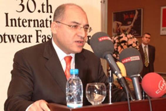 TİM Başkanı: İhracat artışı hız kesti