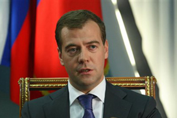Medvedev'le Brown görüştü