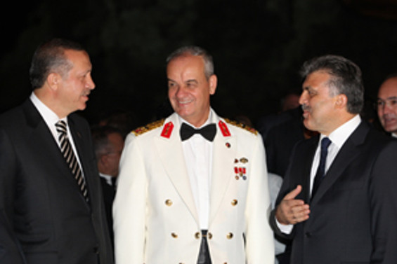 Org. Başbuğ'dan Zafer Bayramı resepsiyonu