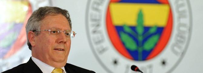 Ya başkan gider ya Alex