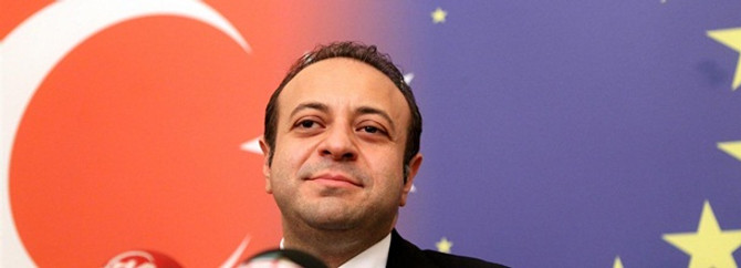 AB sözünü tutsun, limanları açalım