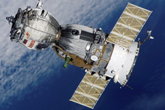 Rus uzay aracı Soyuz, yeni ekibi uzay istasyonuna ulaştırdı