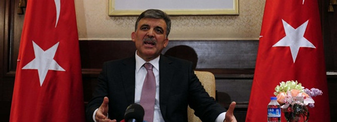 Cumhurbaşkanı Gül pilotlar için devrede