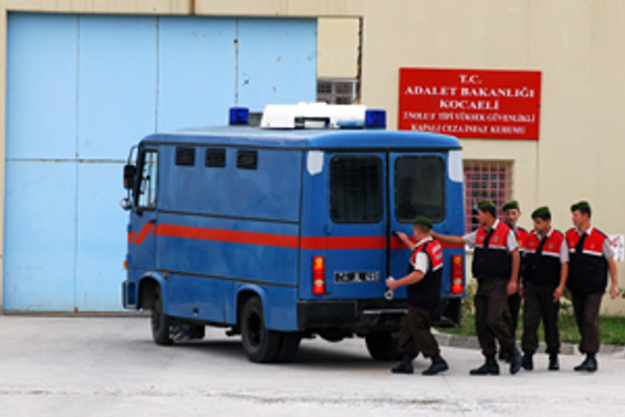 Ergenekon hakimleri hakkında inceleme başlatıldı