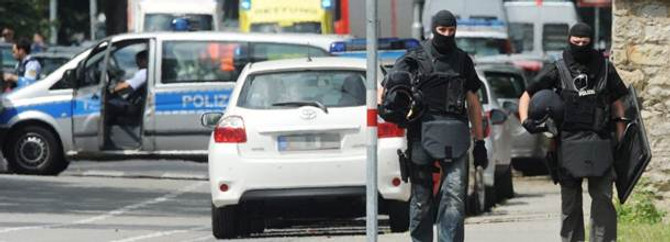 Almanya polislik için Türk gençleri arıyor