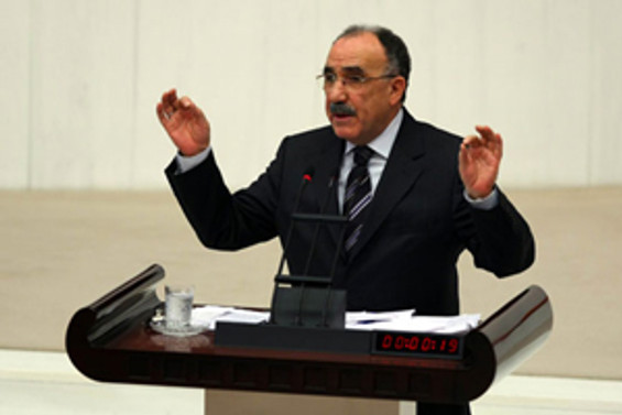 Bakan Atalay Bağdat'ta