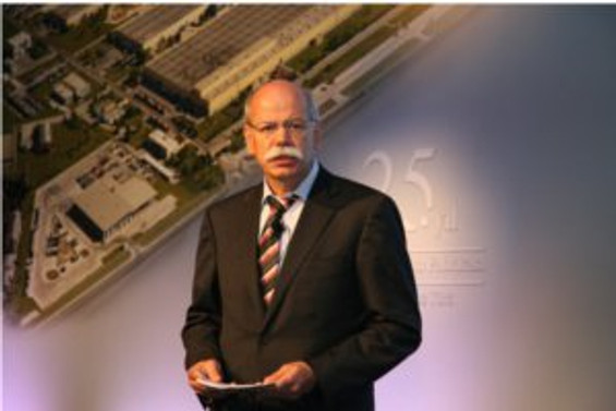 Piyasaların düzelmesiyle Daimler kara geçti