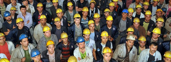 Madencilere çip takılacak