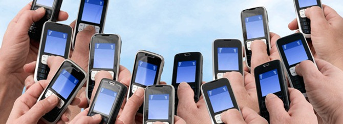 Mobil iletişim yükselişte, internet fibere kayıyor