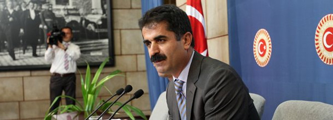 Dışişleri Bakanı'nı neden görevden almıyorsunuz?