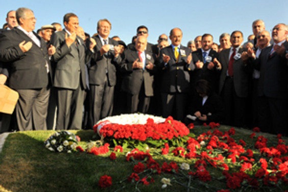 Ecevit, ölümünün 2. yılında anıldı