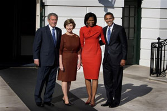 Obama, Bush ile bir araya geldi